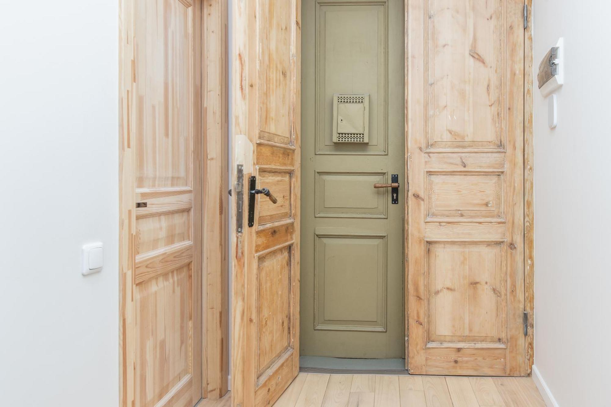 Large Vacation Apartments In The Old Town リガ エクステリア 写真